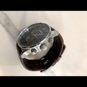 Nixon Sentry Chrono Leather